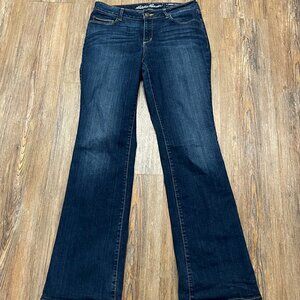 Eddie Bauer Jeans - Women Size 8(30"x32")- Slightly Curvy Fit, Bootcut Leg